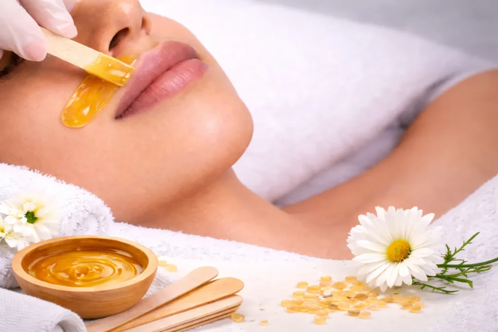 Professional Face Waxing Services in Ashok Nagar, Bangalore for Smooth, Clean & Hair Free Skin At US Hairline